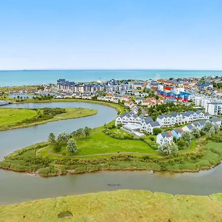 Normandy Coastal For 5 Апартаменты *