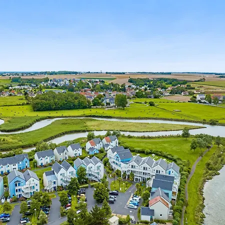 Normandy Coastal For 5 Апартаменты